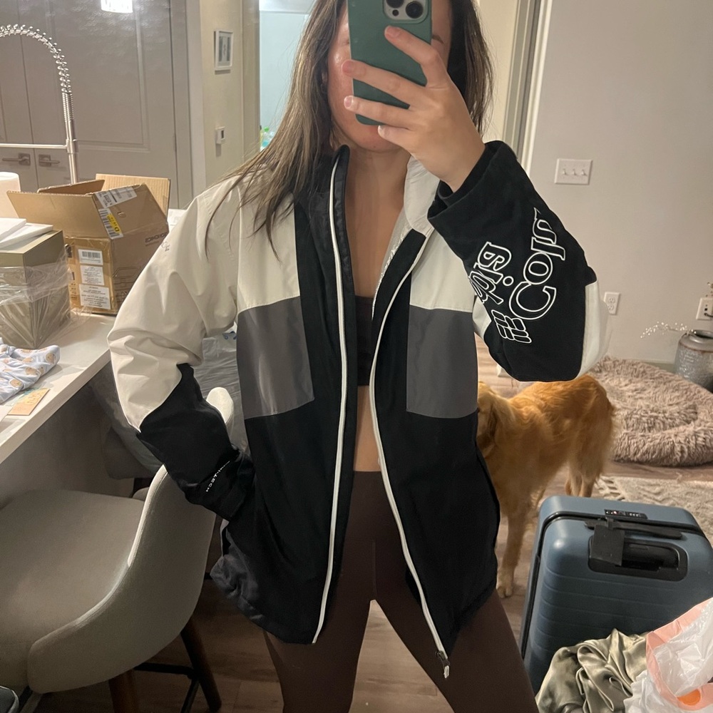 Columbia Black and White Ski Jacket